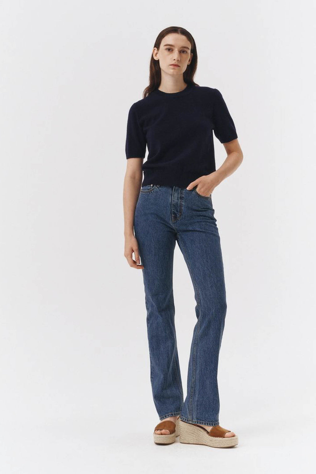 Boot Cut Jeans in klassichem blau | DUNST