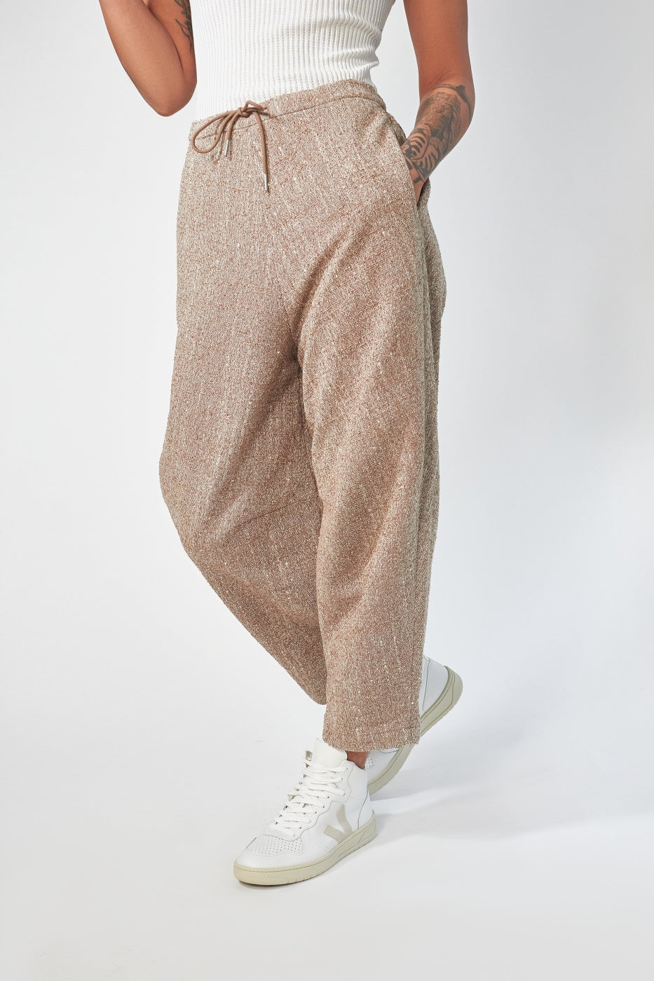 MISSING YOU ALREADY - Cotton Dart Pants - brown