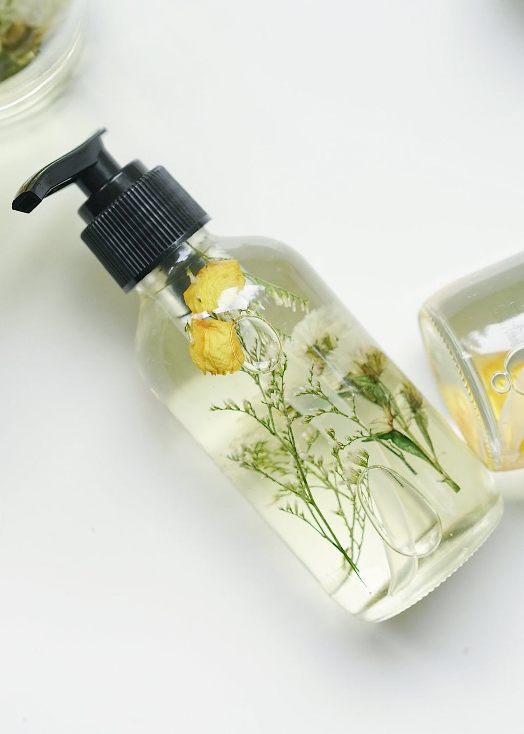 AMONG THE FLOWERS - New Moon Body + Bath Meditation Oil